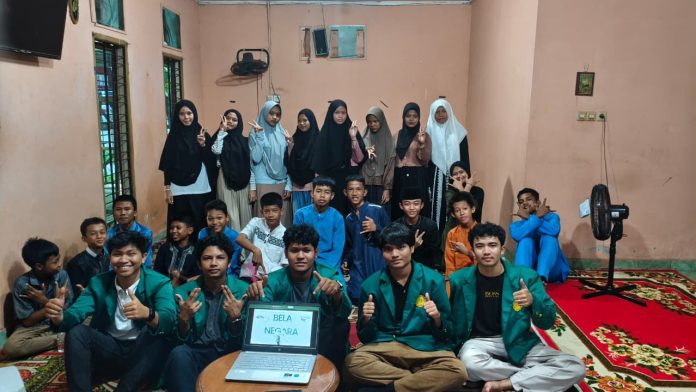 Mahasiswa Kelas 4A2 Program Studi Sistem Informasi melaksanakan kegiatan sosialisasi di Panti Asuhan As-Salaam.